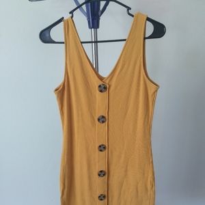 Sleeveless dress